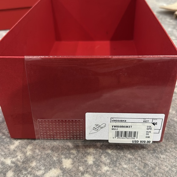 VALENTINO GARAVANI LACE CREAM WEDGE WITH ANKLE TIE. RARE. BOX INCLUDED - Picture 15 of 15